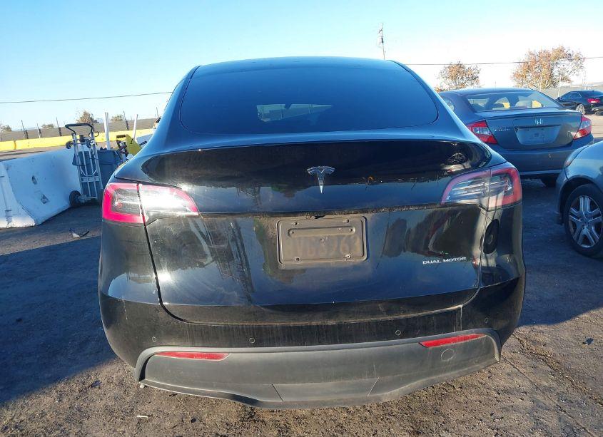 Photo 15 of 2021 Tesla Model Y LONG RANGE DUAL MOTOR ALL-WHEEL DRIVE (VIN 5YJYGDEE8MF138774)