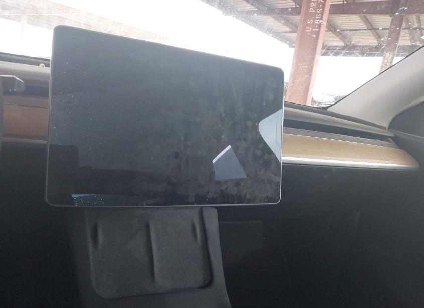 Photo 18 of 2021 Tesla Model Y LONG RANGE DUAL MOTOR ALL-WHEEL DRIVE (VIN 5YJYGDEE8MF200464)