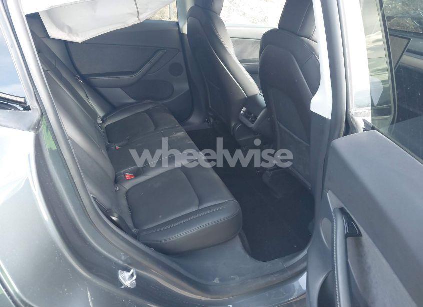 Photo 8 of 2020 Tesla Model Y LONG RANGE DUAL MOTOR ALL-WHEEL DRIVE (VIN 5YJYGDEE9LF010929)