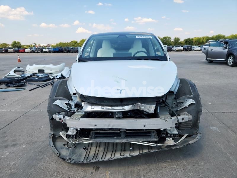 Photo 13 of 2020 TESLA MODEL Y (VIN 5YJYGDEE9LF032607)