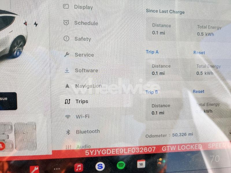 Photo 2 of 2020 TESLA MODEL Y (VIN 5YJYGDEE9LF032607)