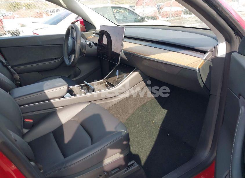 Photo 5 of 2020 Tesla Model Y LONG RANGE DUAL MOTOR ALL-WHEEL DRIVE (VIN 5YJYGDEE9LF045485)