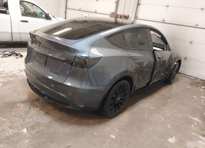 Photo 4 of 2021 Tesla Model Y LONG RANGE DUAL MOTOR ALL-WHEEL DRIVE (VIN 5YJYGDEE9MF109820)
