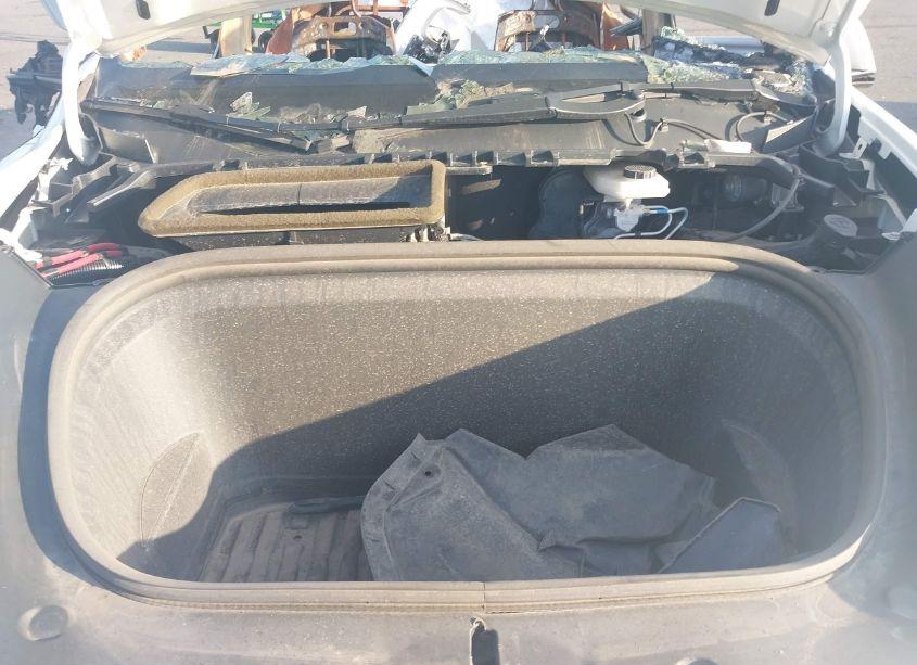 Photo 10 of 2021 Tesla Model Y LONG RANGE DUAL MOTOR ALL-WHEEL DRIVE (VIN 5YJYGDEE9MF117903)