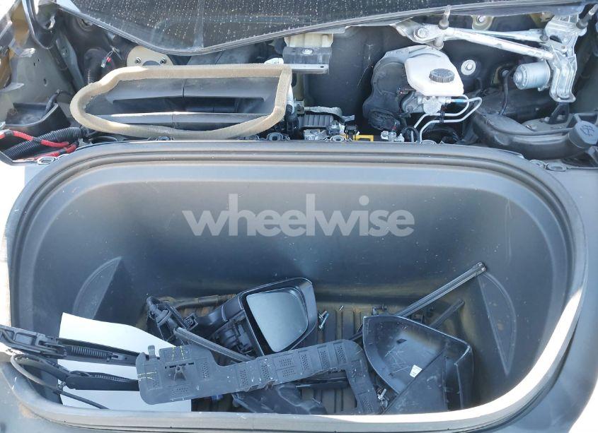 Photo 10 of 2021 Tesla Model Y LONG RANGE DUAL MOTOR ALL-WHEEL DRIVE (VIN 5YJYGDEE9MF119909)