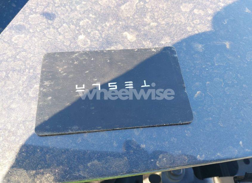 Photo 11 of 2021 Tesla Model Y LONG RANGE DUAL MOTOR ALL-WHEEL DRIVE (VIN 5YJYGDEE9MF119909)