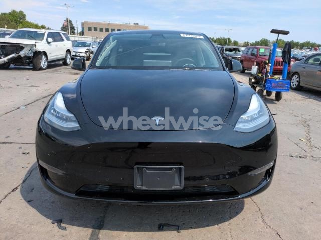 Photo 2 of 2021 TESLA MODEL Y (VIN 5YJYGDEE9MF219220)