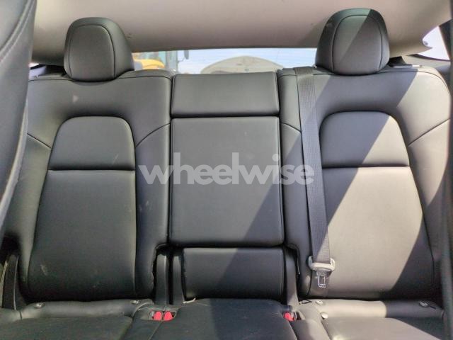 Photo 6 of 2021 TESLA MODEL Y (VIN 5YJYGDEE9MF219220)