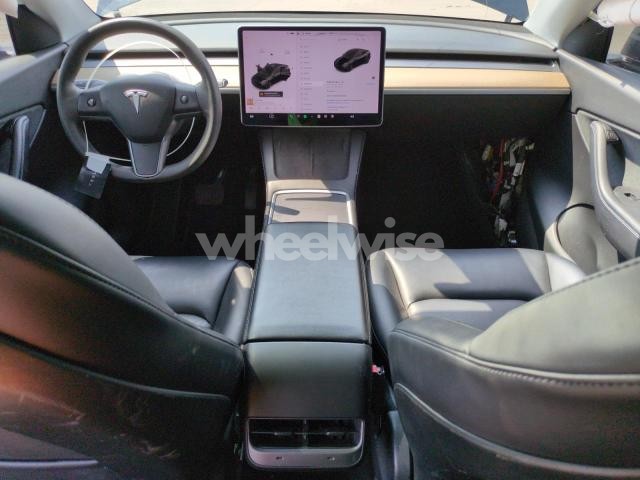 Photo 9 of 2021 TESLA MODEL Y (VIN 5YJYGDEE9MF219220)
