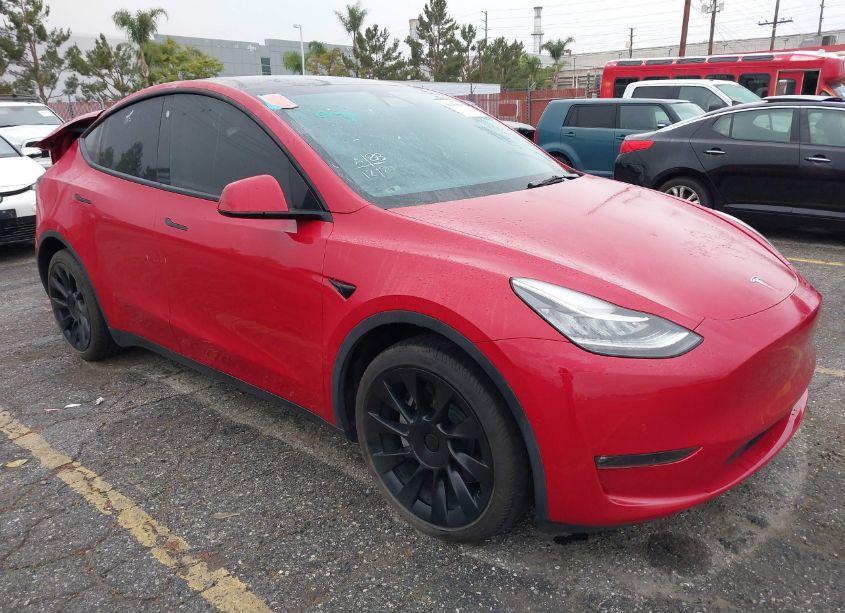 2021 Tesla Model Y LONG RANGE DUAL MOTOR ALL-WHEEL DRIVE (VIN 5YJYGDEE9MF276615) main photo