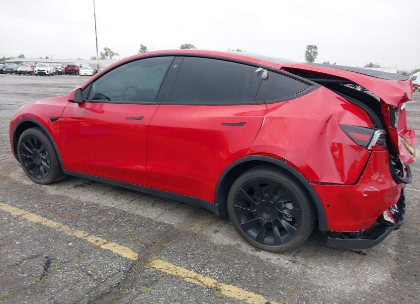 Photo 14 of 2021 Tesla Model Y LONG RANGE DUAL MOTOR ALL-WHEEL DRIVE (VIN 5YJYGDEE9MF276615)