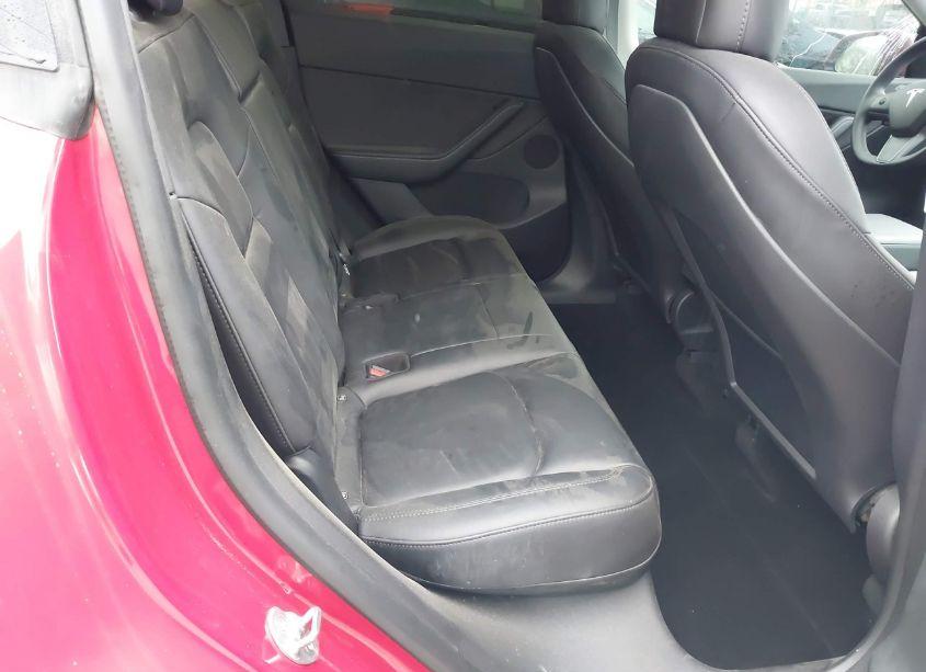 Photo 8 of 2021 Tesla Model Y LONG RANGE DUAL MOTOR ALL-WHEEL DRIVE (VIN 5YJYGDEE9MF276615)