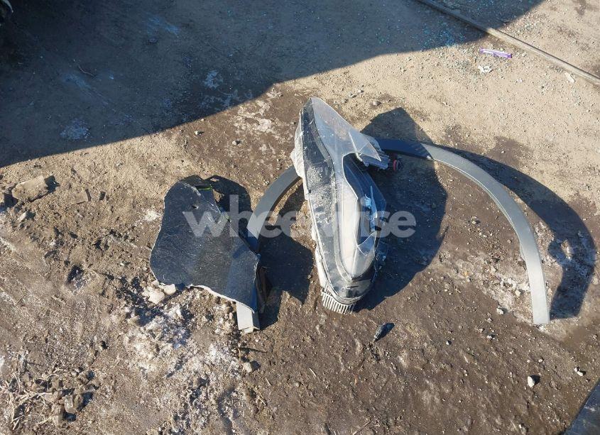 Photo 10 of 2021 Tesla Model Y LONG RANGE DUAL MOTOR ALL-WHEEL DRIVE (VIN 5YJYGDEE9MF278946)