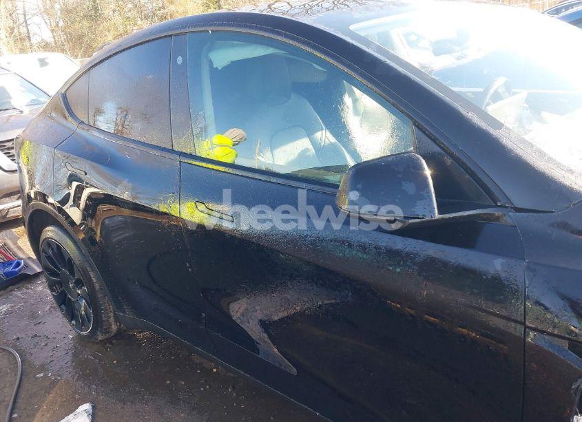 Photo 12 of 2021 Tesla Model Y LONG RANGE DUAL MOTOR ALL-WHEEL DRIVE (VIN 5YJYGDEE9MF278946)