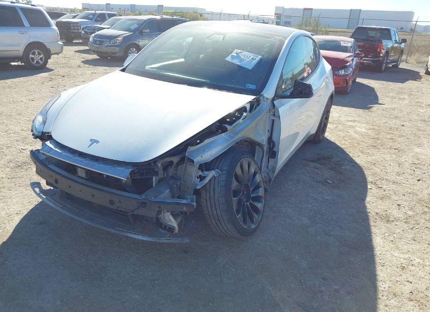 Photo 2 of 2020 Tesla Model Y LONG RANGE DUAL MOTOR ALL-WHEEL DRIVE (VIN 5YJYGDEEXLF027187)