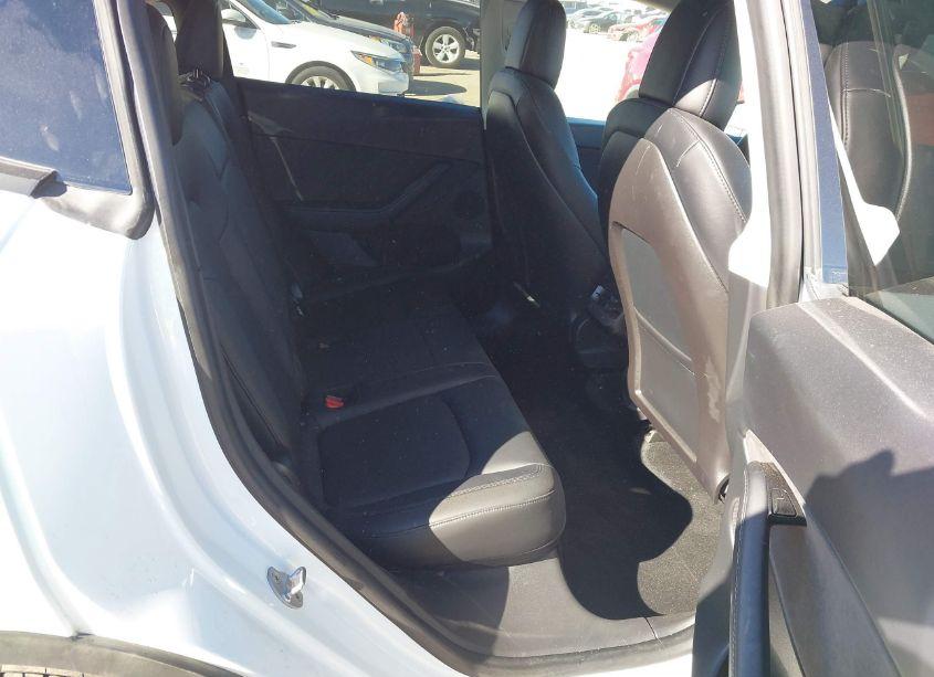 Photo 8 of 2020 Tesla Model Y LONG RANGE DUAL MOTOR ALL-WHEEL DRIVE (VIN 5YJYGDEEXLF027187)