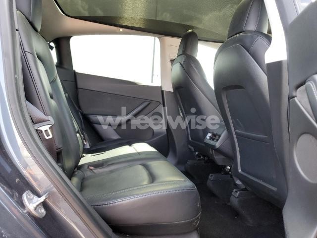 Photo 11 of 2020 TESLA MODEL Y (VIN 5YJYGDEEXLF051098)