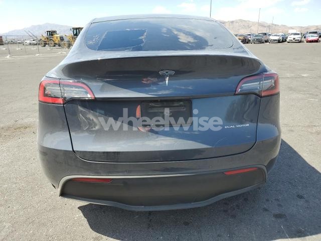 Photo 3 of 2020 TESLA MODEL Y (VIN 5YJYGDEEXLF051098)