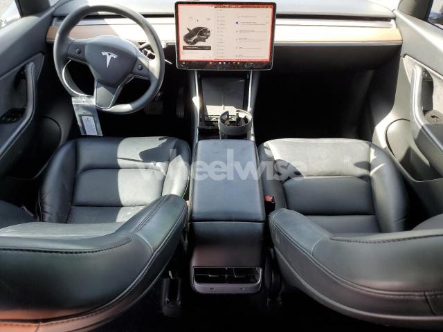 Photo 5 of 2020 TESLA MODEL Y (VIN 5YJYGDEEXLF051098)