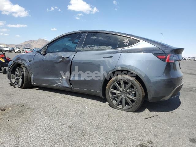 Photo 8 of 2020 TESLA MODEL Y (VIN 5YJYGDEEXLF051098)