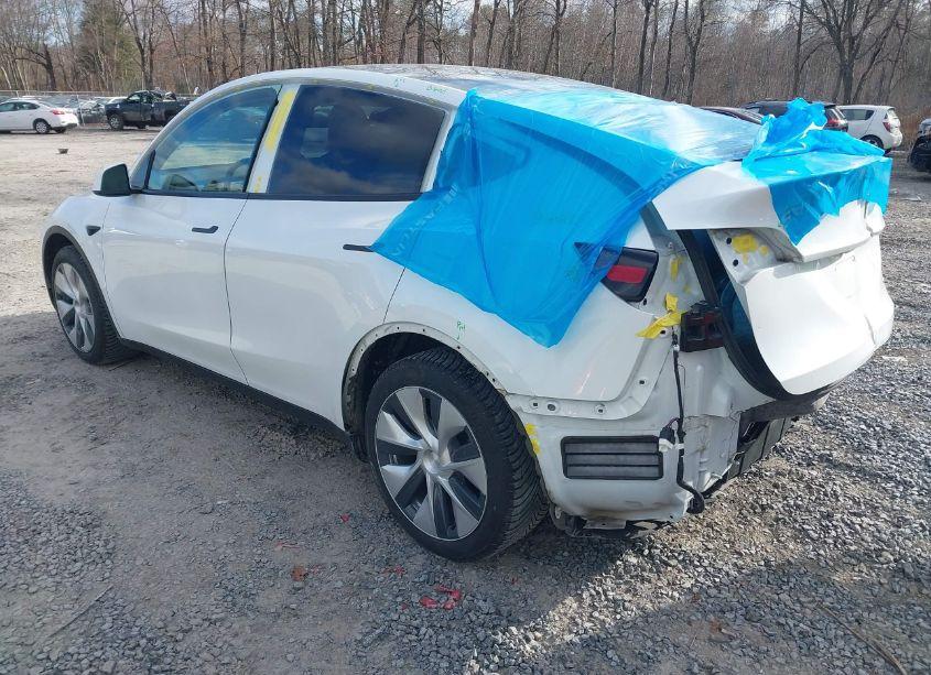 Photo 3 of 2021 Tesla Model Y LONG RANGE DUAL MOTOR ALL-WHEEL DRIVE (VIN 5YJYGDEEXMF083759)