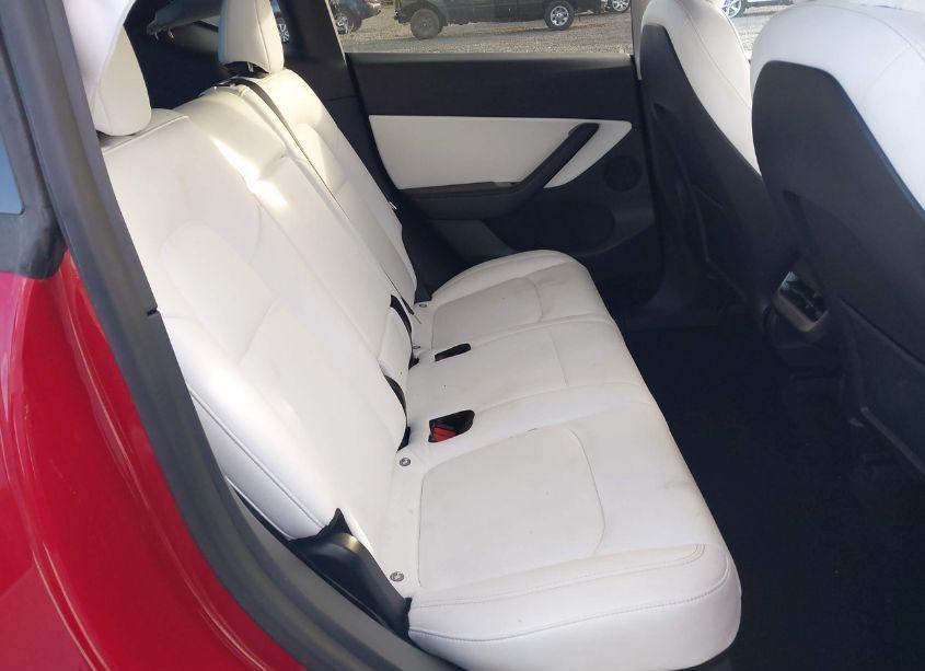 Photo 8 of 2021 Tesla Model Y LONG RANGE DUAL MOTOR ALL-WHEEL DRIVE (VIN 5YJYGDEEXMF092025)