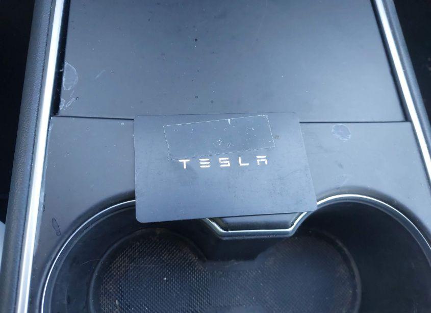 Photo 11 of 2021 Tesla Model Y LONG RANGE DUAL MOTOR ALL-WHEEL DRIVE (VIN 5YJYGDEEXMF098665)