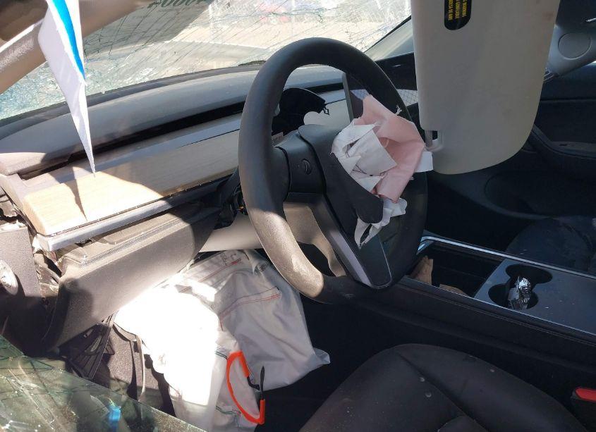 Photo 9 of 2021 Tesla Model Y LONG RANGE DUAL MOTOR ALL-WHEEL DRIVE (VIN 5YJYGDEEXMF193632)