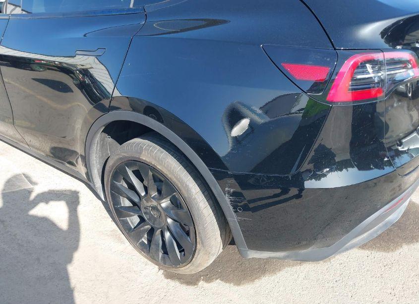 Photo 22 of 2021 Tesla Model Y LONG RANGE DUAL MOTOR ALL-WHEEL DRIVE (VIN 5YJYGDEEXMF208467)