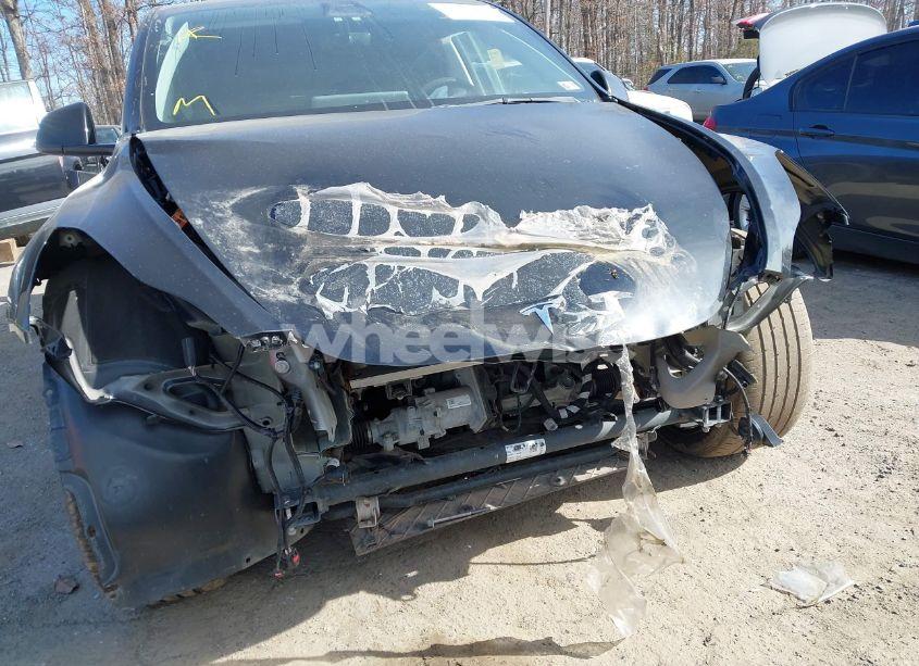 Photo 12 of 2021 Tesla Model Y LONG RANGE DUAL MOTOR ALL-WHEEL DRIVE (VIN 5YJYGDEEXMF208923)