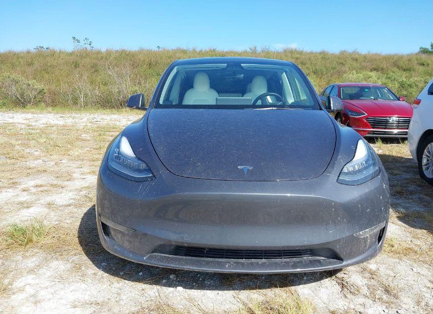 Photo 11 of 2021 Tesla Model Y PERFORMANCE DUAL MOTOR ALL-WHEEL DRIVE (VIN 5YJYGDEF0MF090096)