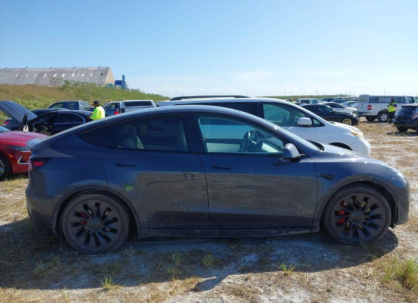 Photo 12 of 2021 Tesla Model Y PERFORMANCE DUAL MOTOR ALL-WHEEL DRIVE (VIN 5YJYGDEF0MF090096)