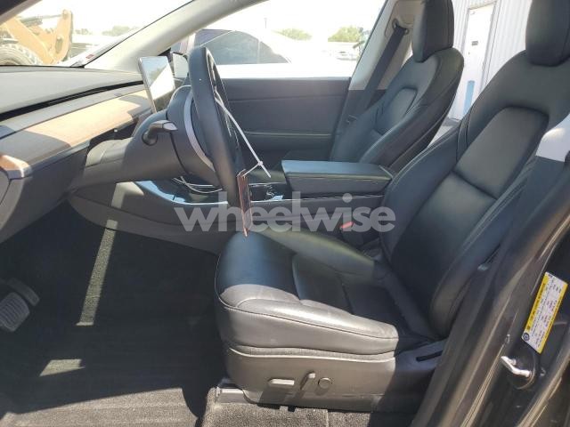 Photo 10 of 2020 TESLA MODEL Y (VIN 5YJYGDEF1LF002090)