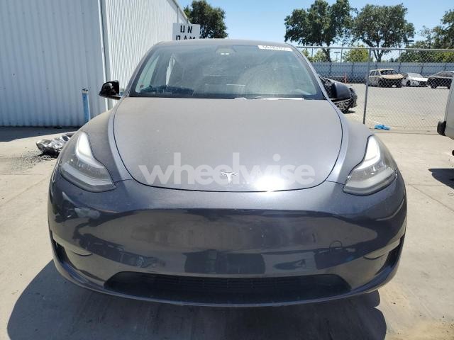Photo 11 of 2020 TESLA MODEL Y (VIN 5YJYGDEF1LF002090)