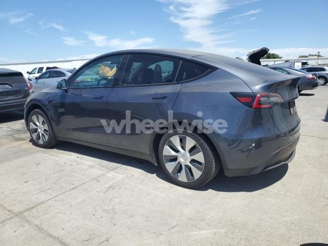 Photo 2 of 2020 TESLA MODEL Y (VIN 5YJYGDEF1LF002090)