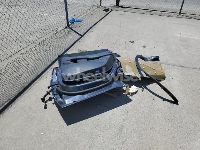 Photo 4 of 2020 TESLA MODEL Y (VIN 5YJYGDEF1LF002090)