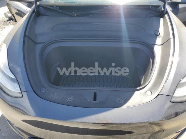 Photo 5 of 2020 TESLA MODEL Y (VIN 5YJYGDEF1LF002090)
