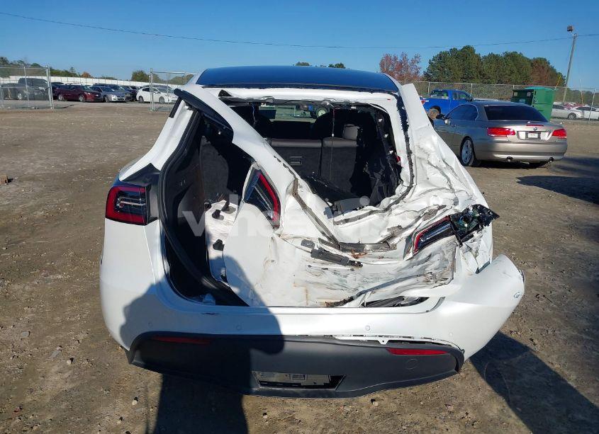 Photo 17 of 2021 Tesla Model Y PERFORMANCE DUAL MOTOR ALL-WHEEL DRIVE (VIN 5YJYGDEF1MF189462)