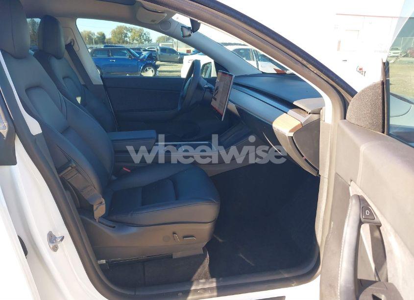 Photo 5 of 2021 Tesla Model Y PERFORMANCE DUAL MOTOR ALL-WHEEL DRIVE (VIN 5YJYGDEF1MF189462)