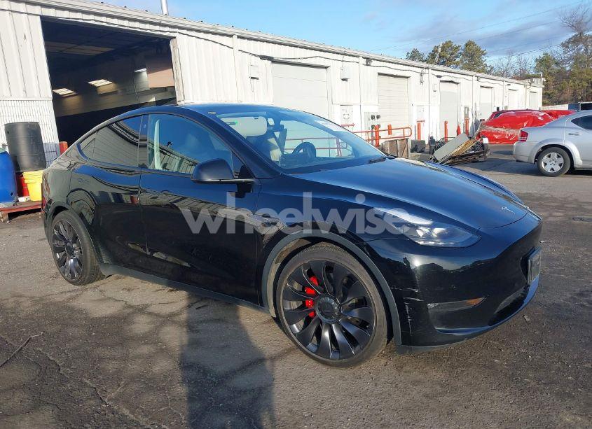 2021 Tesla Model Y PERFORMANCE DUAL MOTOR ALL-WHEEL DRIVE (VIN 5YJYGDEF2MF209749) main photo