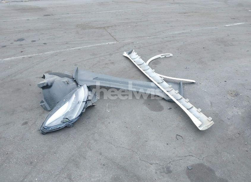 Photo 12 of 2021 Tesla Model Y PERFORMANCE DUAL MOTOR ALL-WHEEL DRIVE (VIN 5YJYGDEF2MF269773)