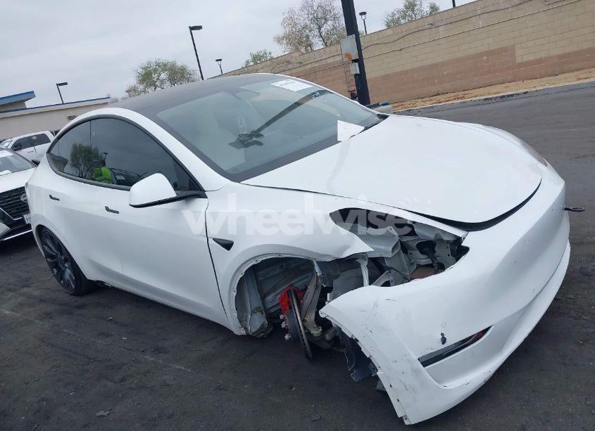 Photo 14 of 2021 Tesla Model Y PERFORMANCE DUAL MOTOR ALL-WHEEL DRIVE (VIN 5YJYGDEF2MF269773)