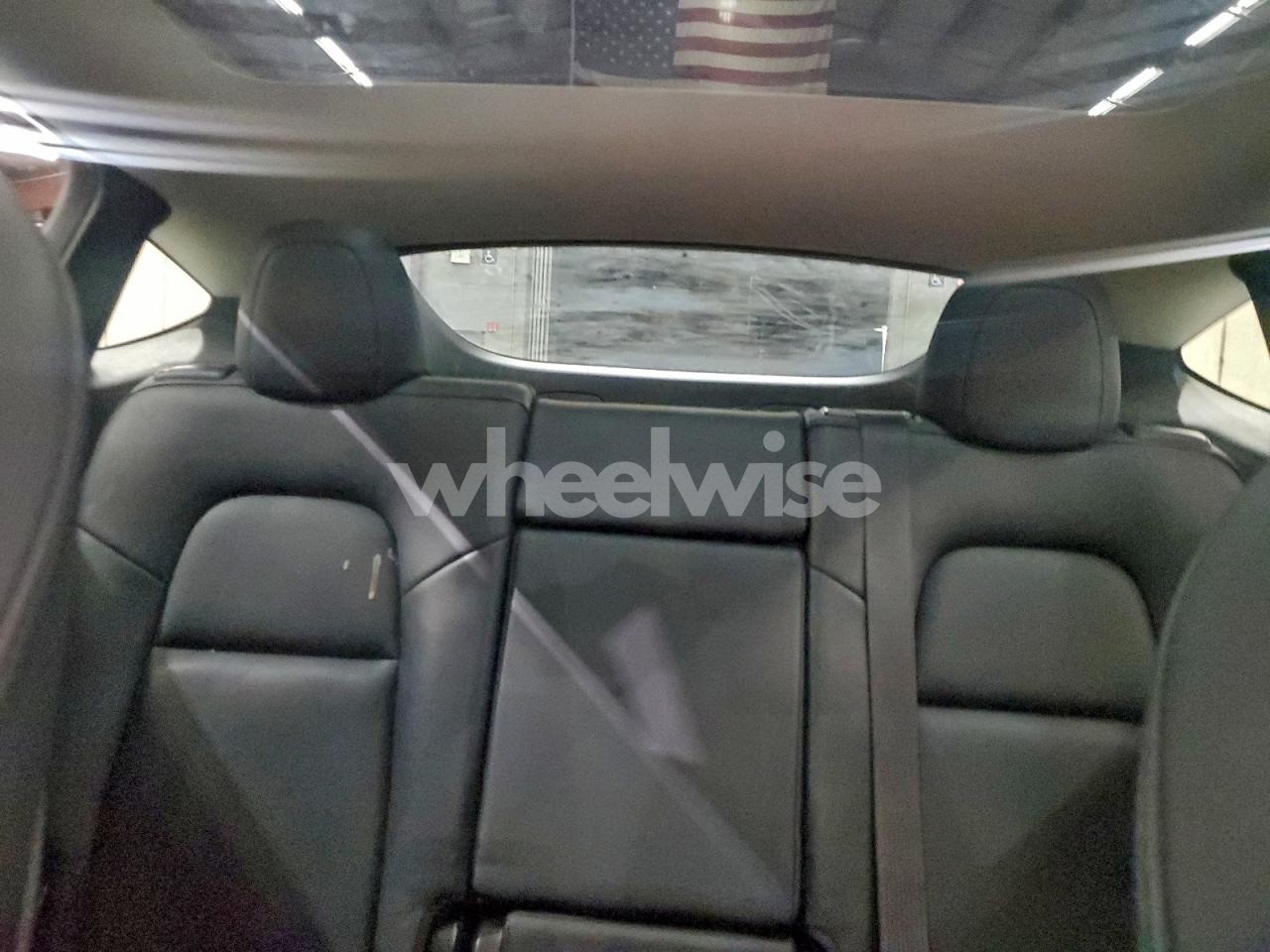 Photo 10 of 2020 TESLA MODEL Y (VIN 5YJYGDEF3LF034393)