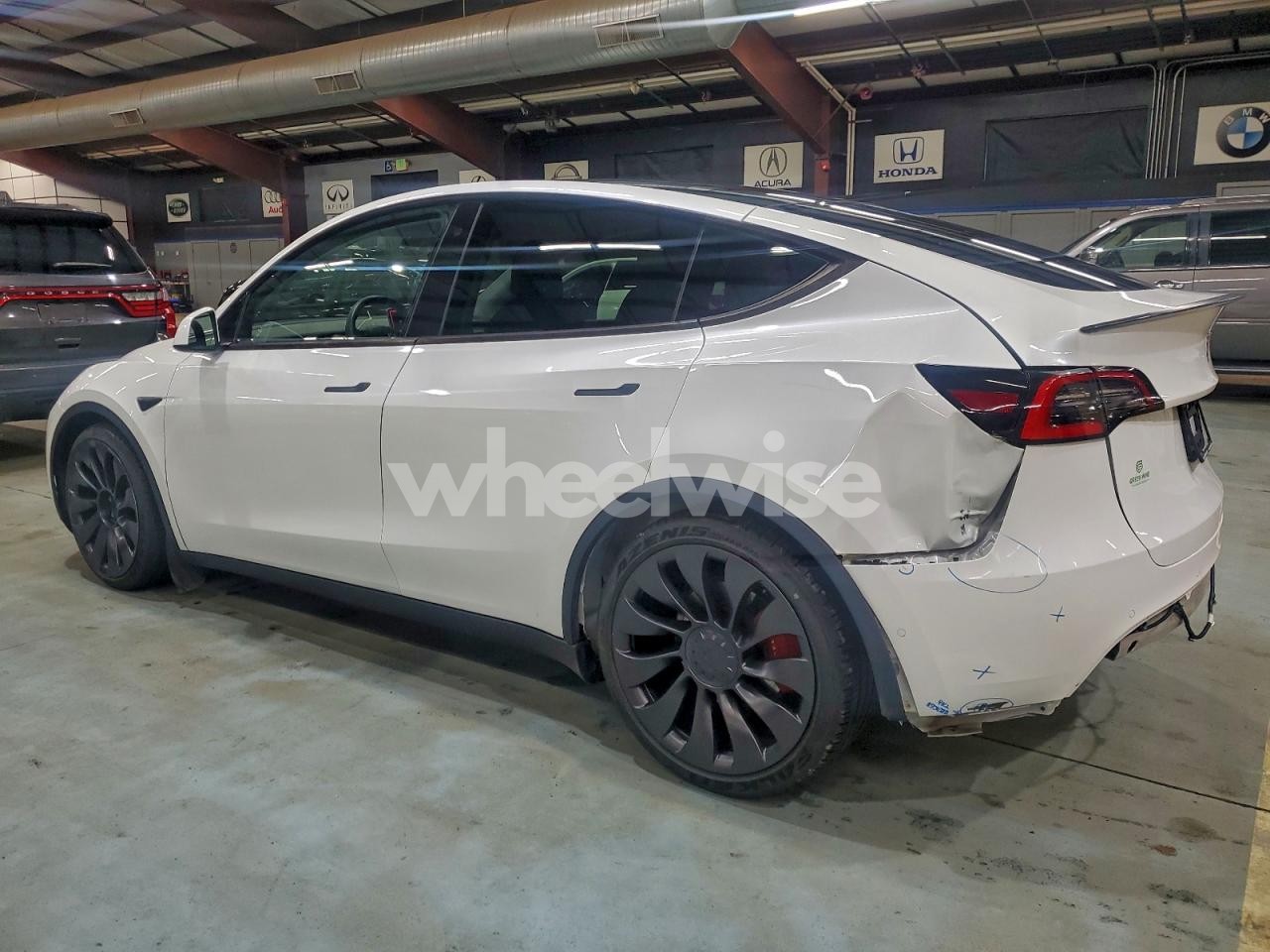 Photo 2 of 2020 TESLA MODEL Y (VIN 5YJYGDEF3LF034393)