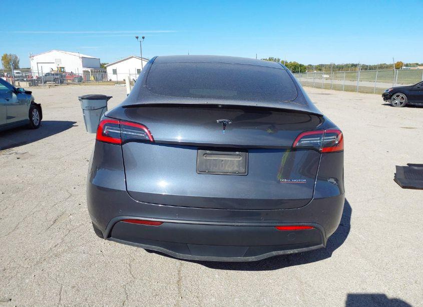 Photo 16 of 2020 Tesla Model Y LONG RANGE DUAL MOTOR ALL-WHEEL DRIVE/PERFORMANCE DUAL MOTOR ALL-WHEEL DRIVE (VIN 5YJYGDEF3LF046804)