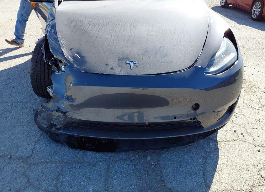 Photo 6 of 2020 Tesla Model Y LONG RANGE DUAL MOTOR ALL-WHEEL DRIVE/PERFORMANCE DUAL MOTOR ALL-WHEEL DRIVE (VIN 5YJYGDEF3LF046804)