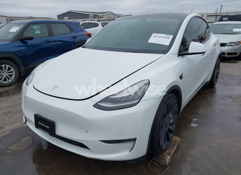 Photo 2 of 2020 Tesla Model Y LONG RANGE DUAL MOTOR ALL-WHEEL DRIVE/PERFORMANCE DUAL MOTOR ALL-WHEEL DRIVE (VIN 5YJYGDEF4LF028053)