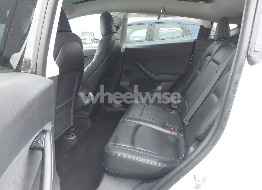 Photo 8 of 2020 Tesla Model Y LONG RANGE DUAL MOTOR ALL-WHEEL DRIVE/PERFORMANCE DUAL MOTOR ALL-WHEEL DRIVE (VIN 5YJYGDEF4LF028053)