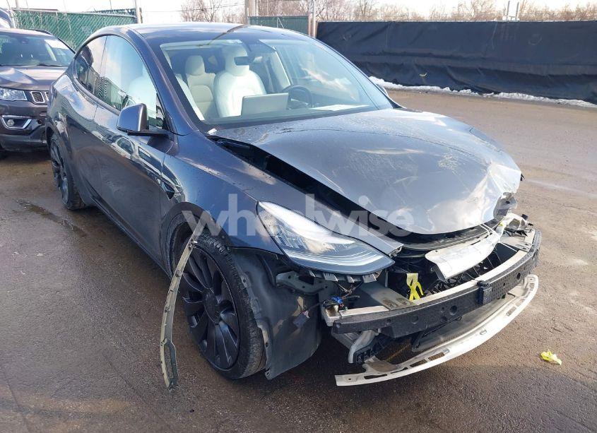 2020 Tesla Model Y LONG RANGE DUAL MOTOR ALL-WHEEL DRIVE/PERFORMANCE DUAL MOTOR ALL-WHEEL DRIVE (VIN 5YJYGDEF5LF042124) main photo