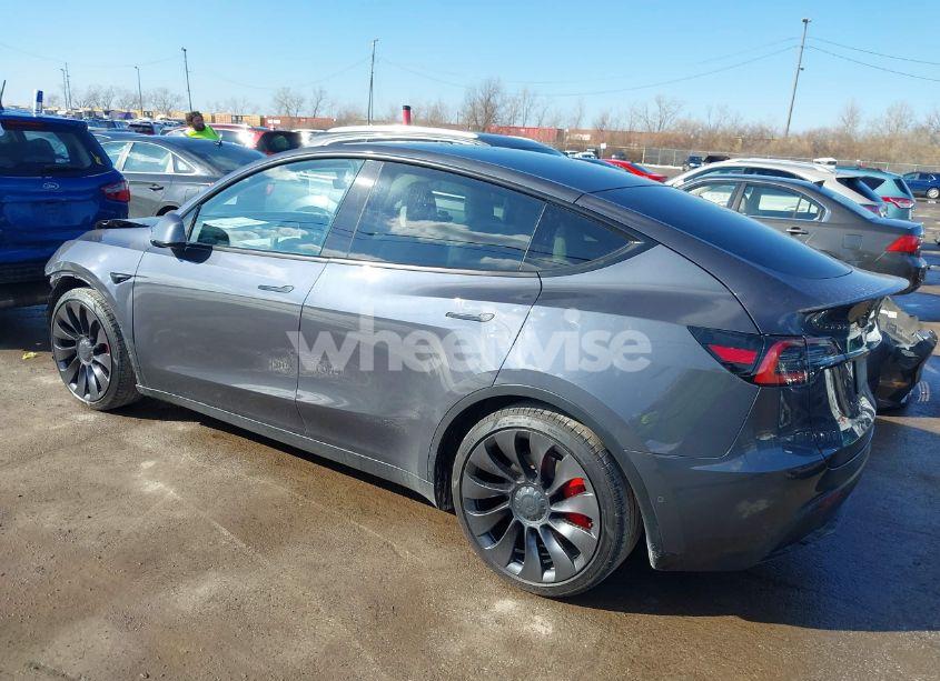 Photo 3 of 2020 Tesla Model Y LONG RANGE DUAL MOTOR ALL-WHEEL DRIVE/PERFORMANCE DUAL MOTOR ALL-WHEEL DRIVE (VIN 5YJYGDEF5LF042124)